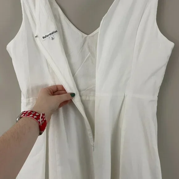 Reformation White Sleeveless V Neck Fit & Flare Mini Dress Size 12 - Picture 5 of 7